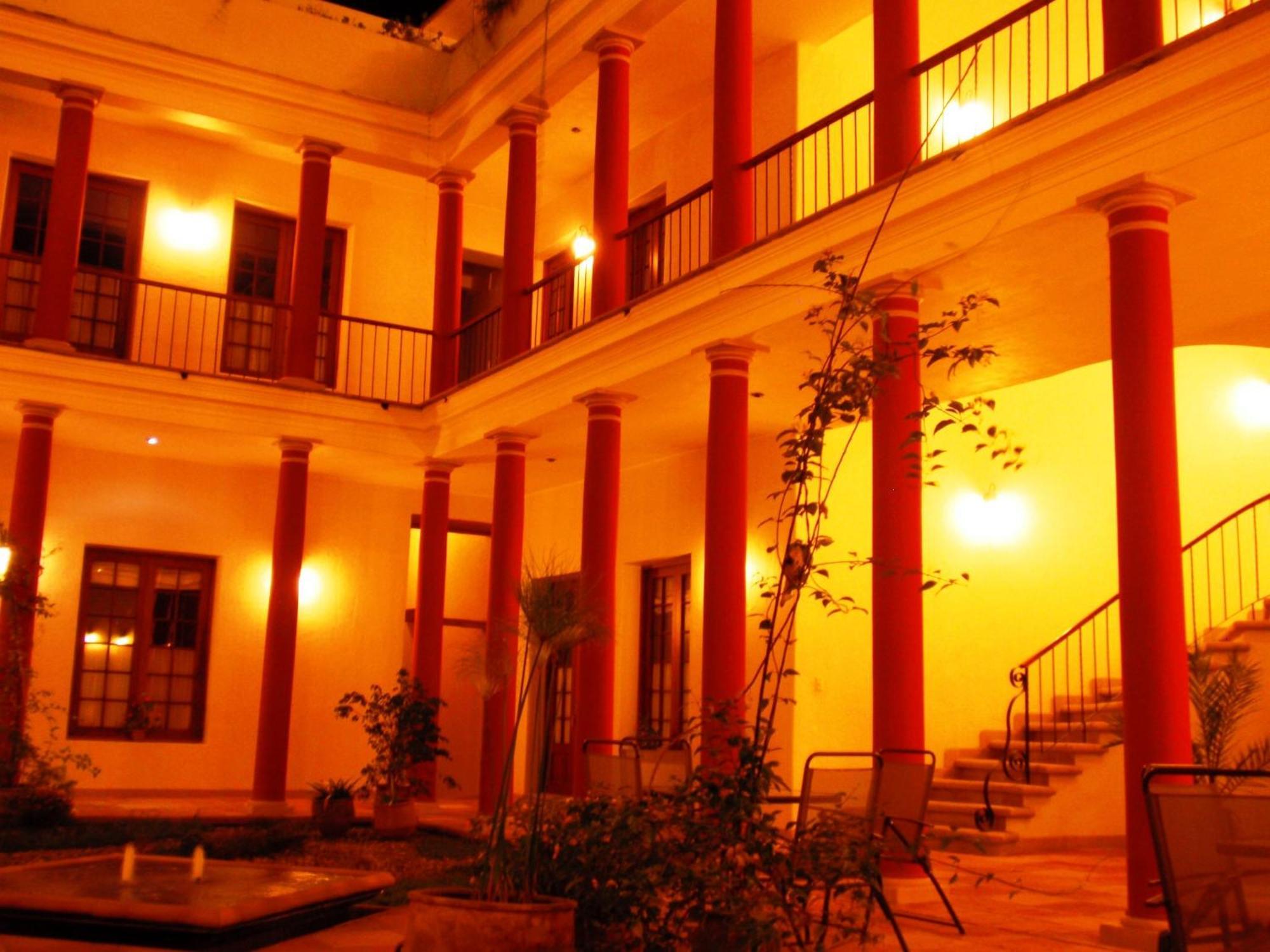 Hotel Villa Antigua Sucre Buitenkant foto